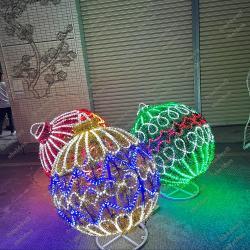 Арка 3D для улицы с гигантской елкой и коробками (арт. 26-1090413)