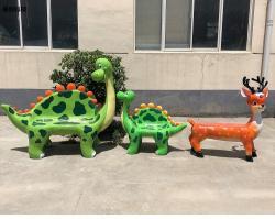Скамья-фигура динозавра из стеклопластика для ТРЦ (арт. 26-1090508)