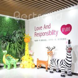 Скамейка для детей в виде динозавра из стеклопластика (арт. 26-1090534)