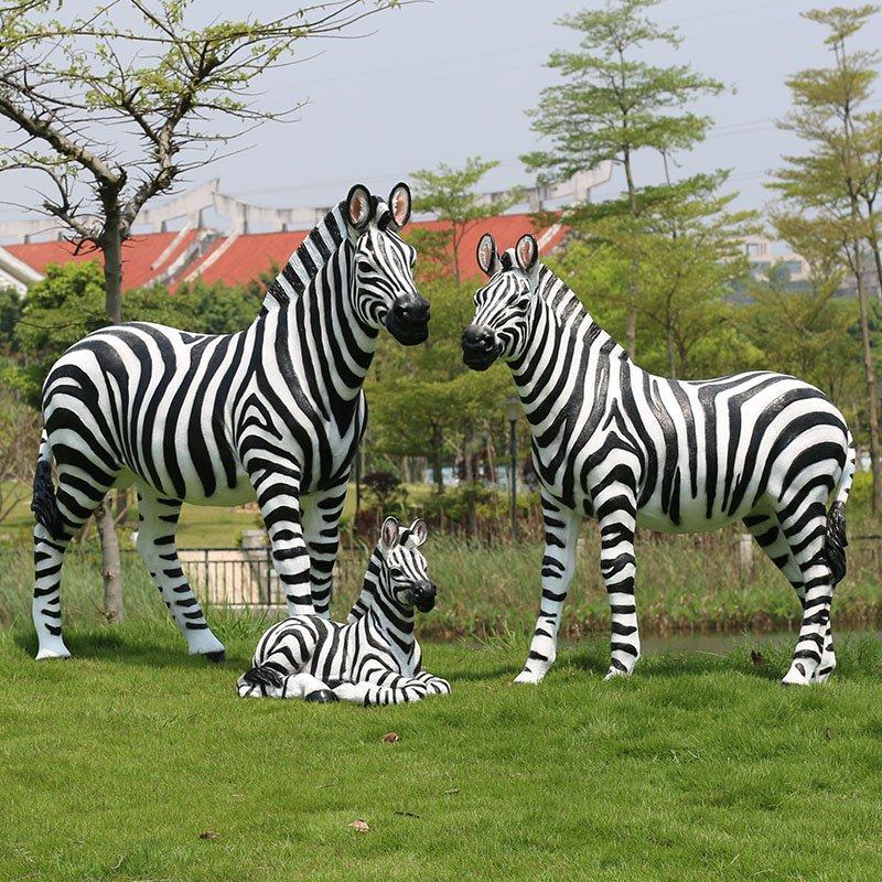 Фигурки животных из смолы жираф и слон для декора (арт. 26-1090561)