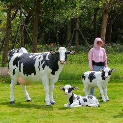 Статуя быка из стеклопластика в натуральную величину (арт. 26-1090566)