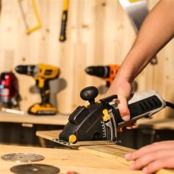 Deko мини-дисковая пила с лазером и 4 лезвиями для резки (арт. 26-2402127)