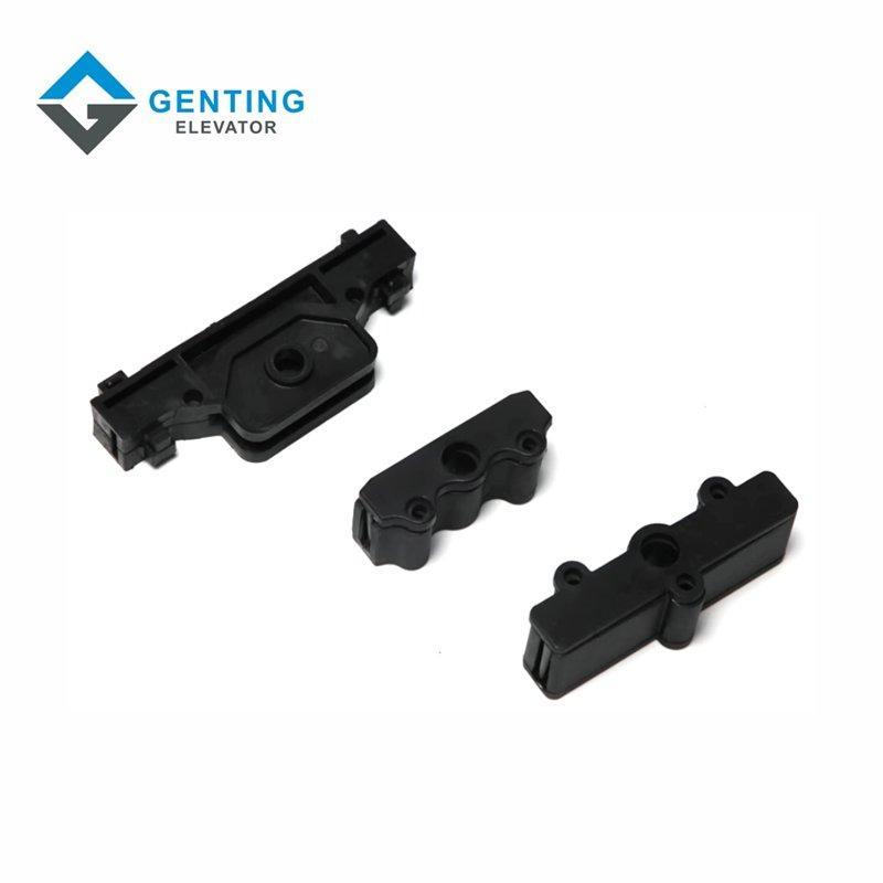 Зажим ремня дверной машины для лифта DO3000 DO2000 AT120 (арт. 26-2102175)